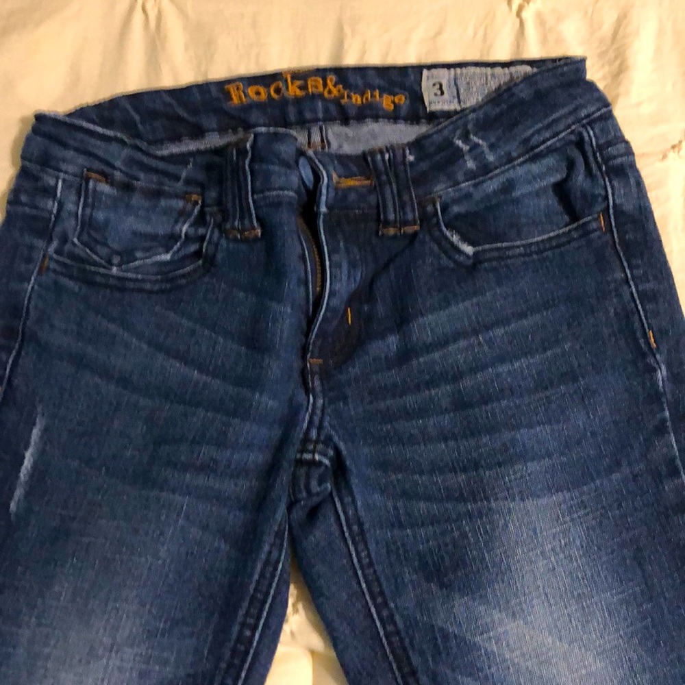 Size 3 woman’s jeans excellent confiding slightly trimmed at the bottom